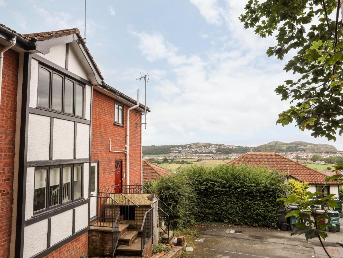 39 Alwen Drive Lejlighed Rhôs-on-Sea Eksteriør billede
